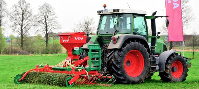 GRASS 300
